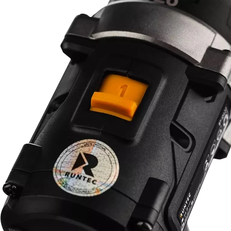 RUNTEC PRO Дрель-шуруповерт аккумуляторная 10 мм,16В, 2*2Ач, 45Нм