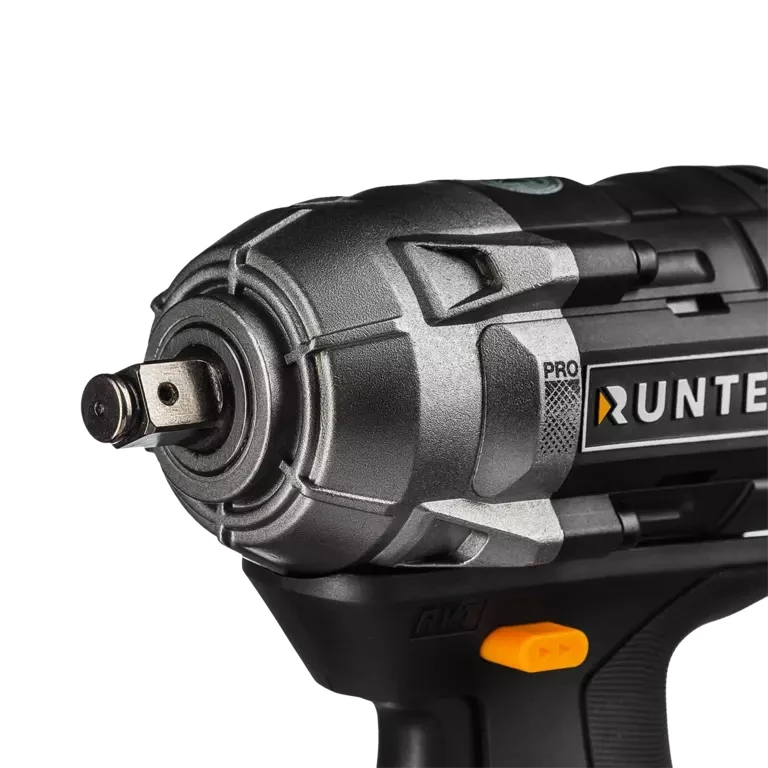RUNTEC PRO Гайковерт ударный аккумуляторный 1/2", 20В, 2*4Ач, 750Нм