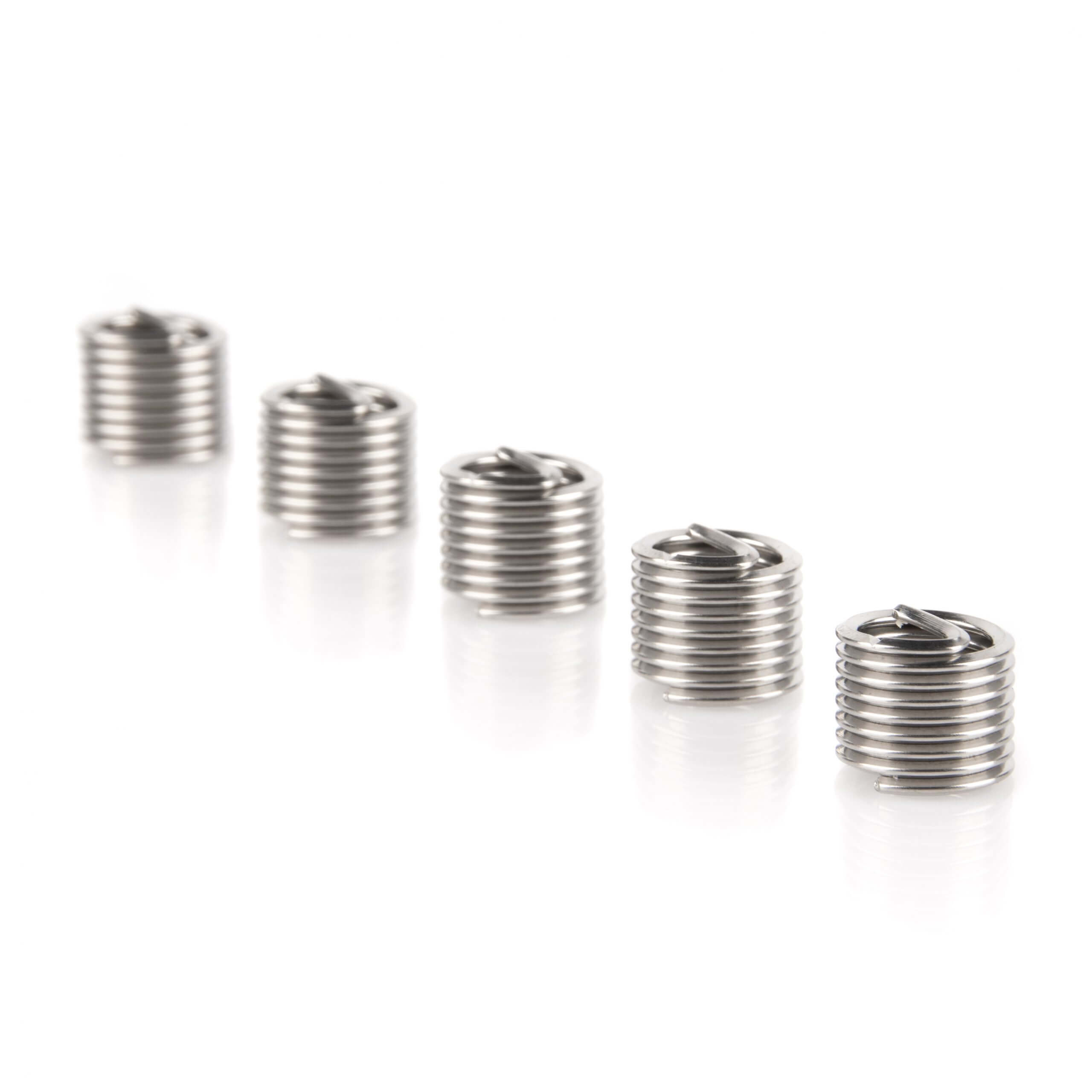 Резьбовые вставки M10X1,5 WDK-IN1015
