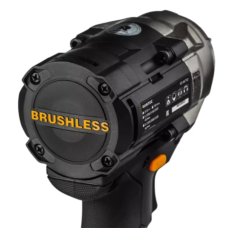 RUNTEC PRO Гайковерт ударный аккумуляторный 1/2", 20В, 2*4Ач, 750Нм